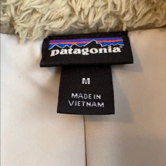 Patagonia Fuzzy Vest - Picture 5 of 5